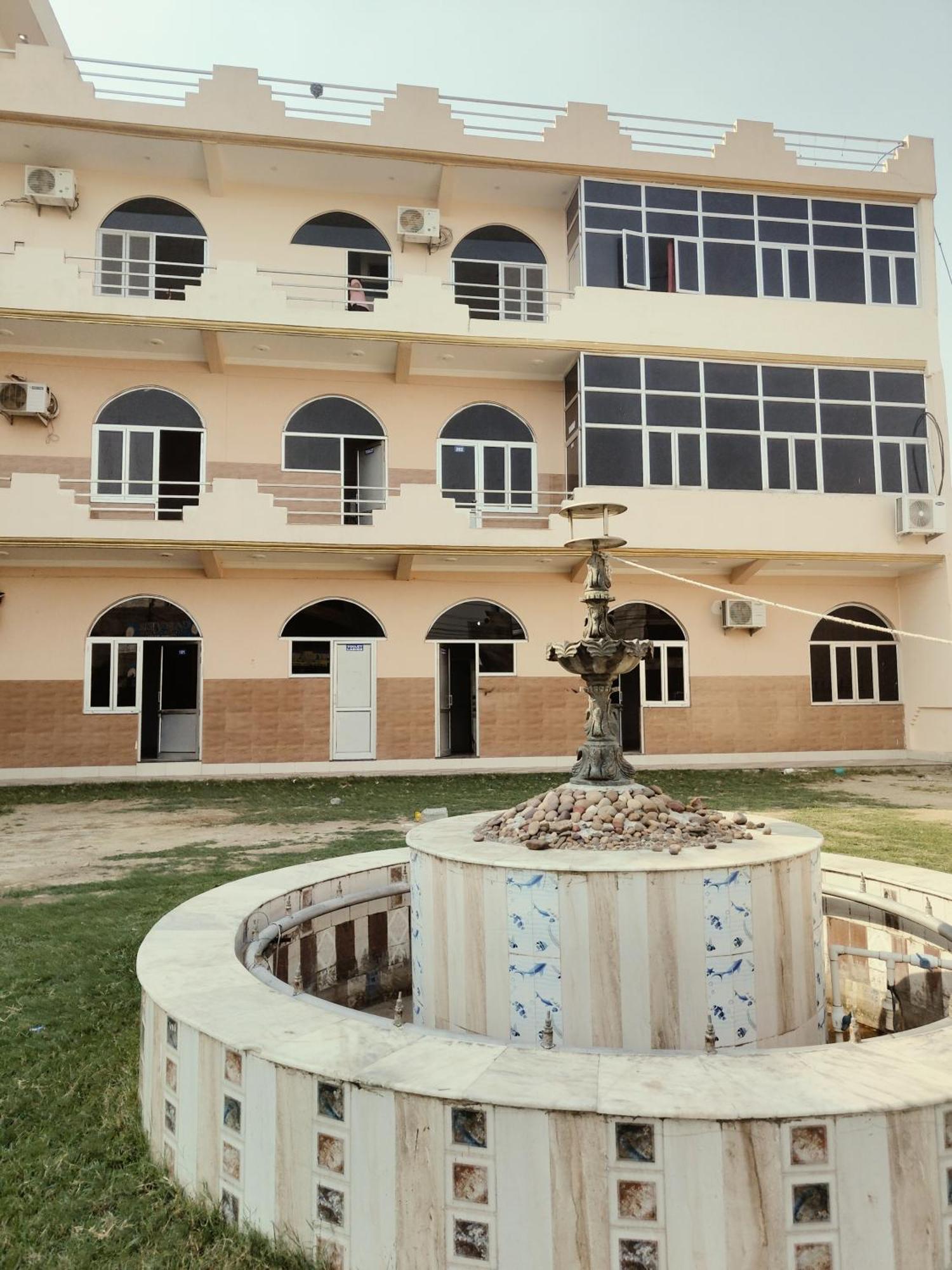 Sneh Bandhan Banquet & Lawn Kānpur Exterior foto